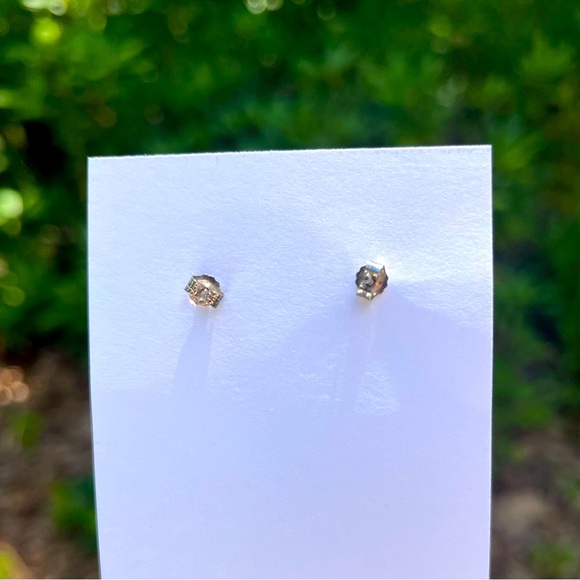 Sterling silver and natural stone earrings - Picture 3 of 3